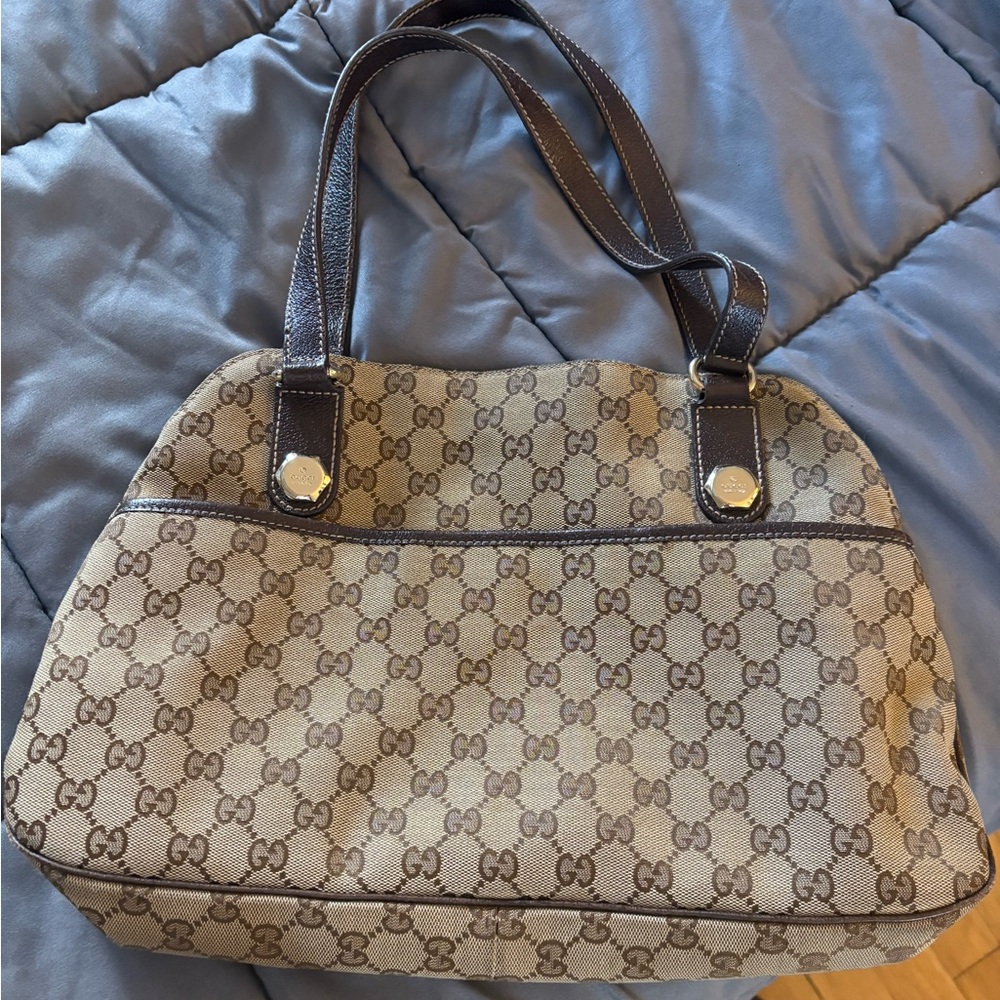 Gucci original GG emblem canvass handbag,brown, medium sized,
